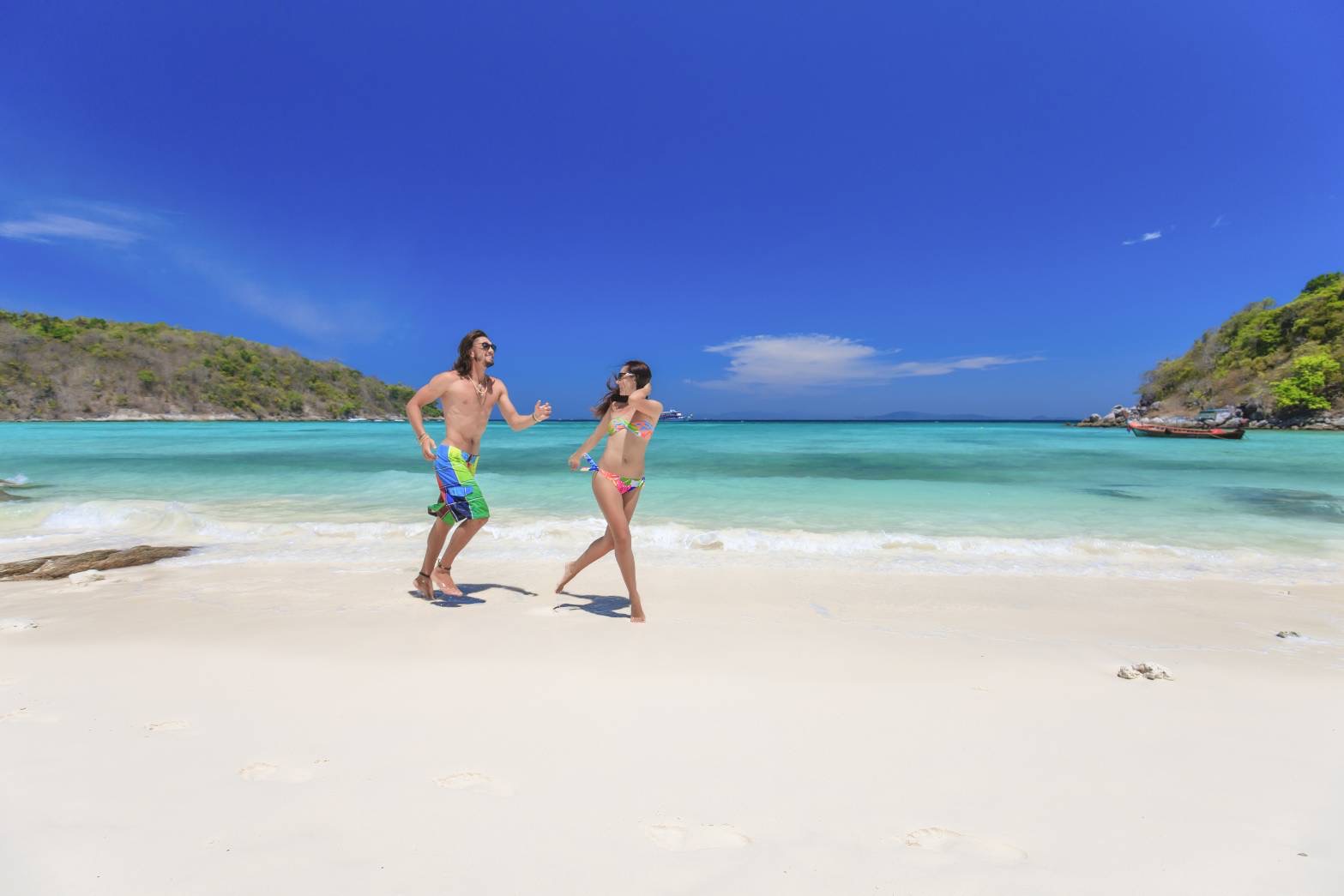 Raya Noi Island(Pirates beach) + Raya Yai Island + Maiton Island Tour by Speedboat