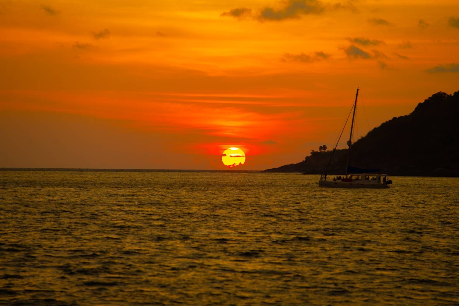 Kahung Beach (Coral Island) + Promthep Cape Sunset Tour by Sailing Yacht