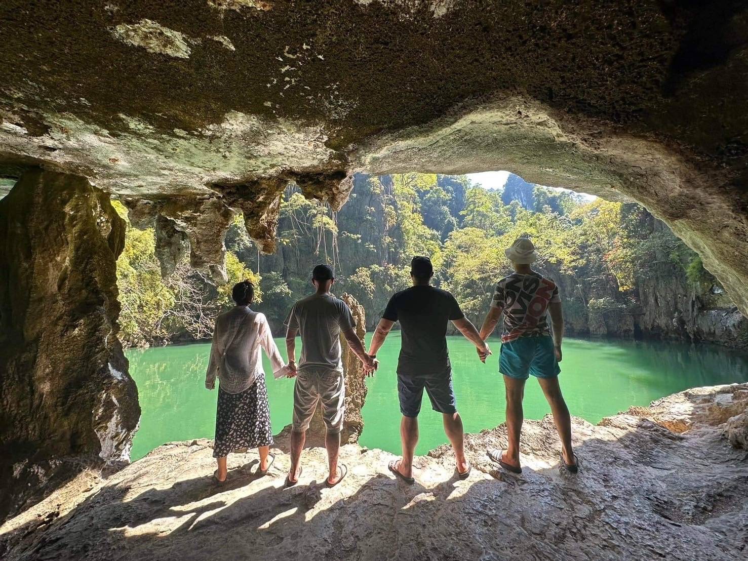 Phang Nga Bay + James Bond Island + Naka Island Exclusive Tour by Speedboat